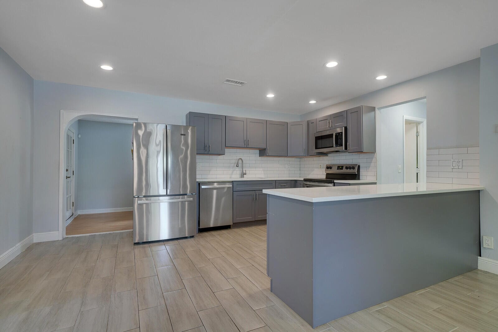 1060 NW 49th Court — photo 10