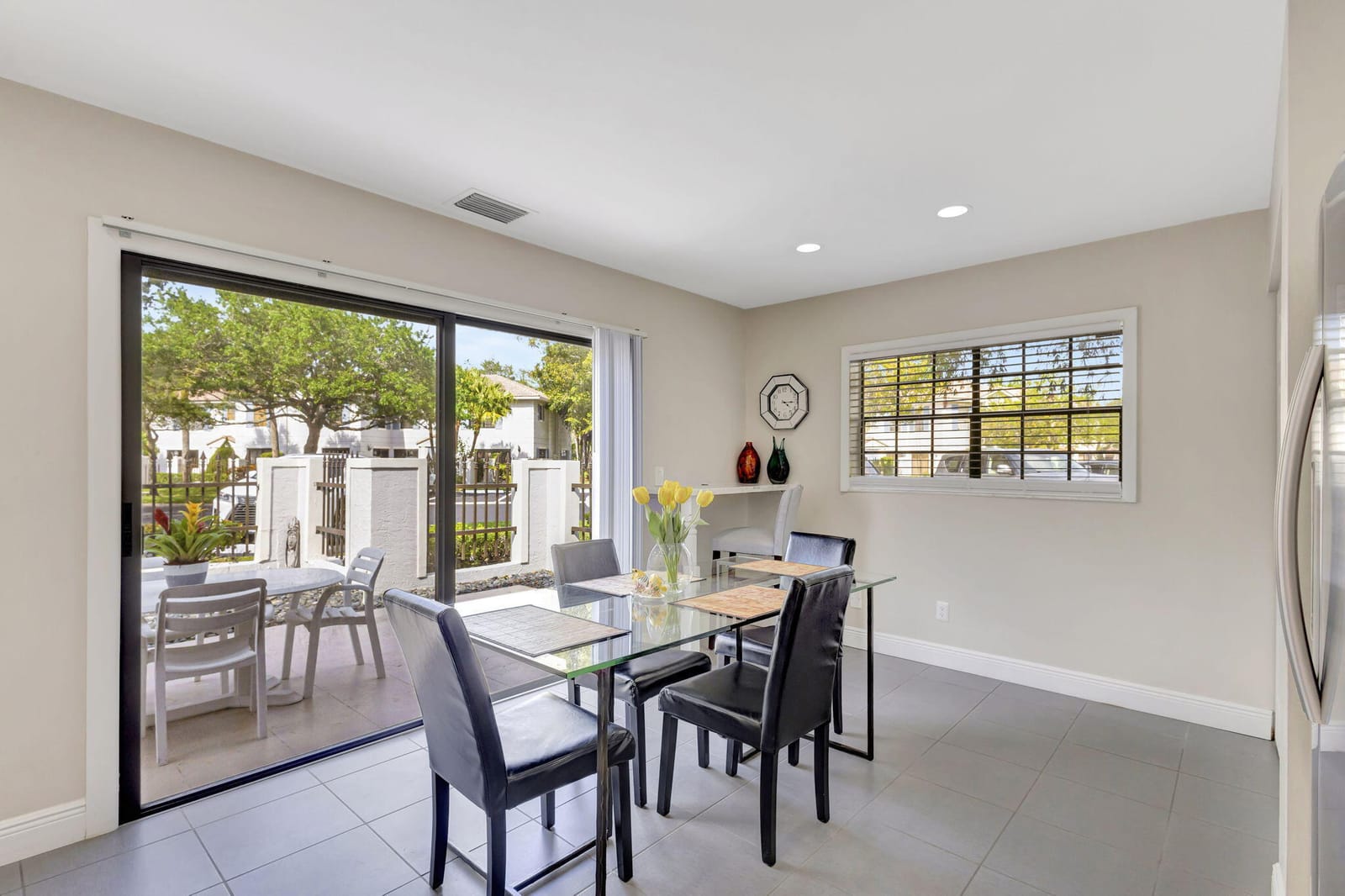 363 Prestwick Circle 1 — photo 4