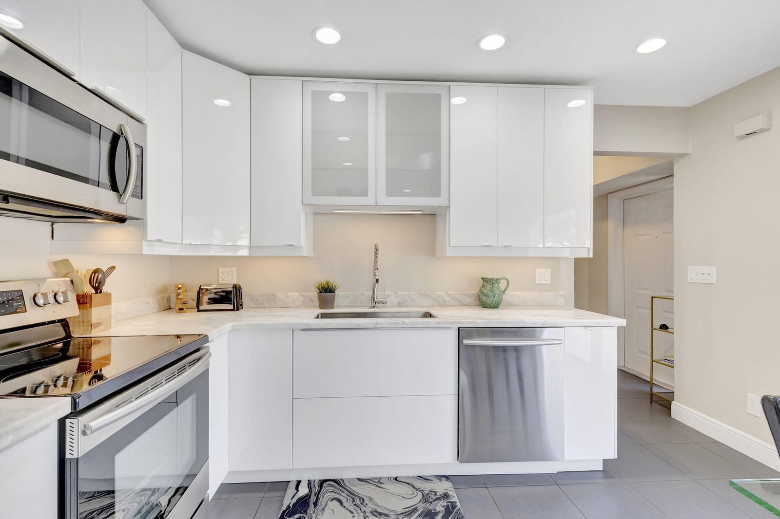 363 Prestwick Circle 1 — photo 6