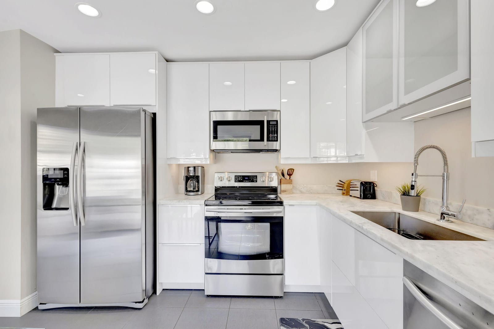 363 Prestwick Circle 1 — photo 7