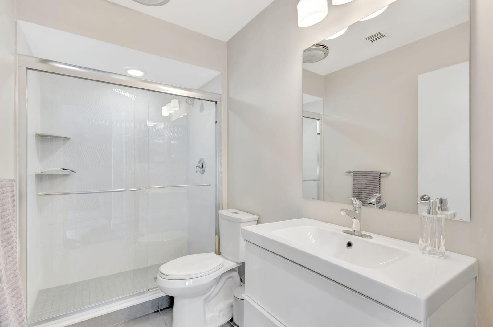 363 Prestwick Circle 1 — photo 8