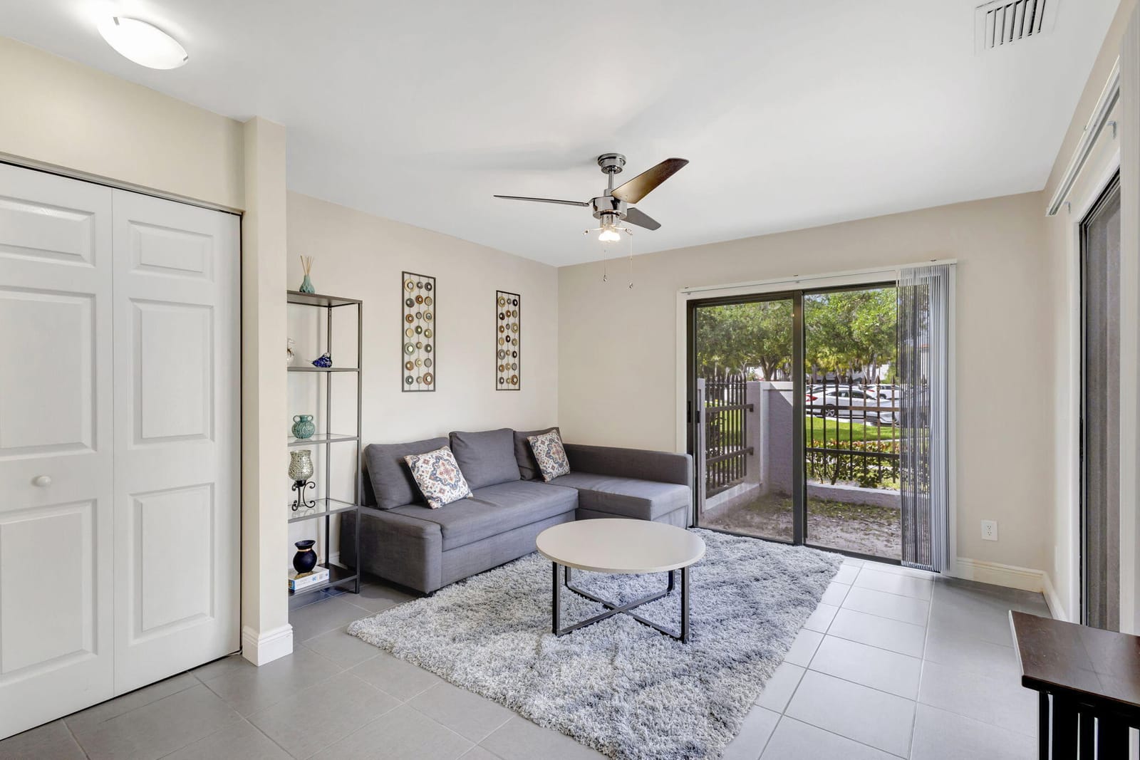 363 Prestwick Circle 1 — photo 2