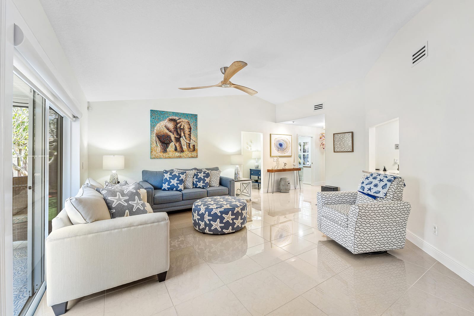140 Arrowhead Circle, Jupiter, FL 33458 photo 2