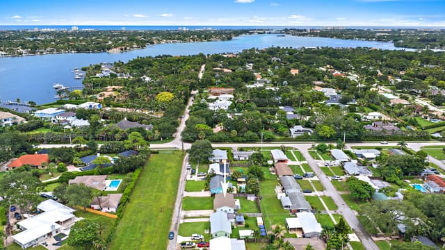 5810 Tucker Road, Jupiter, FL 33458