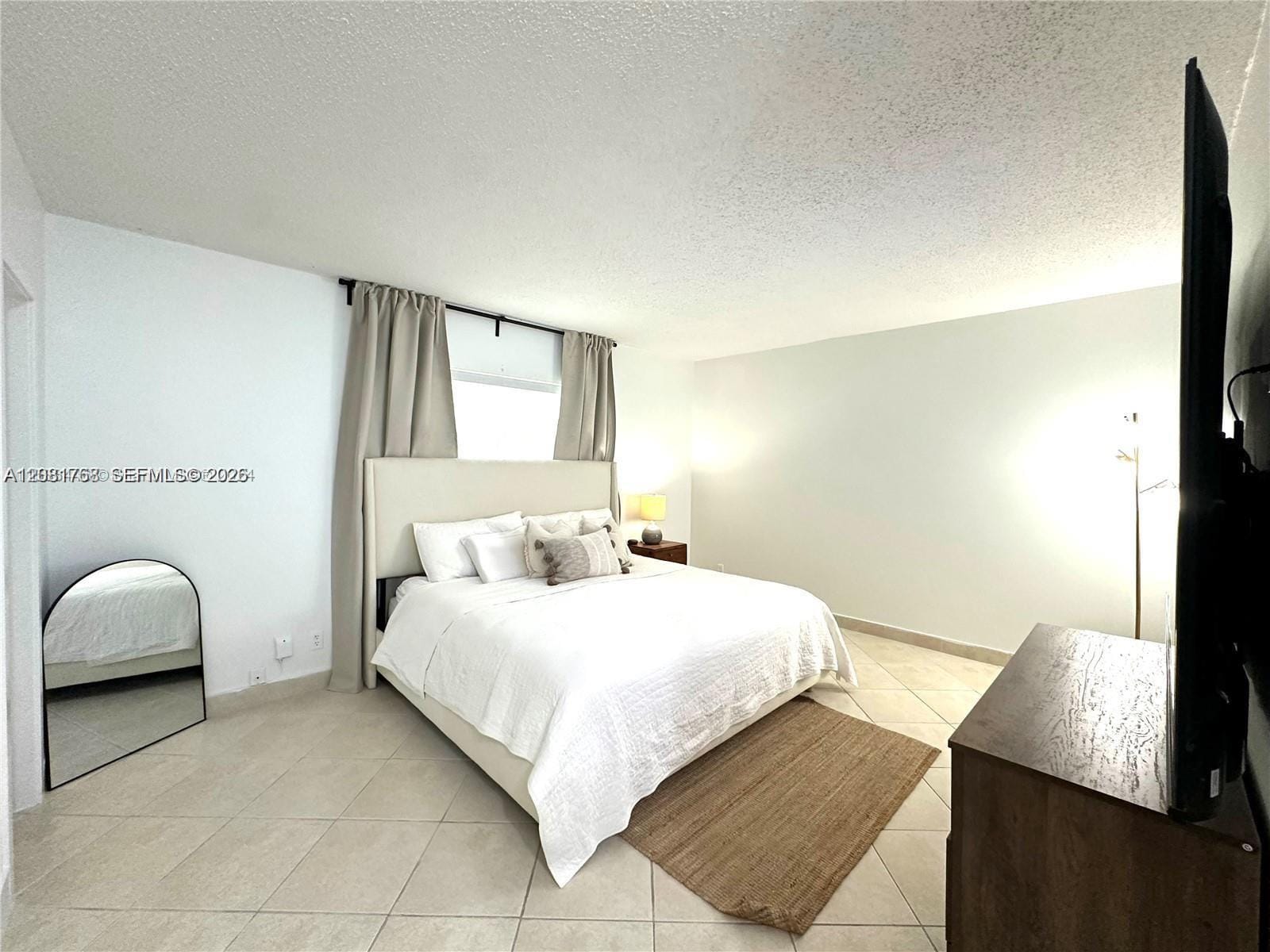 620 NE 12th Avenue 102 — photo 9