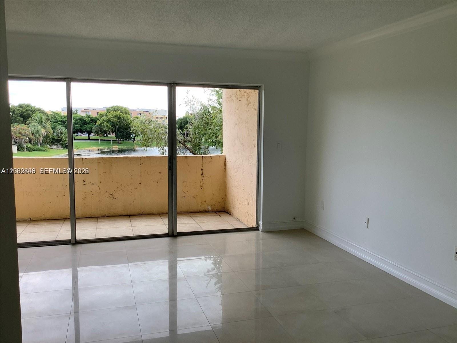 9359 Fontainebleau Boulevard F307 — photo 4