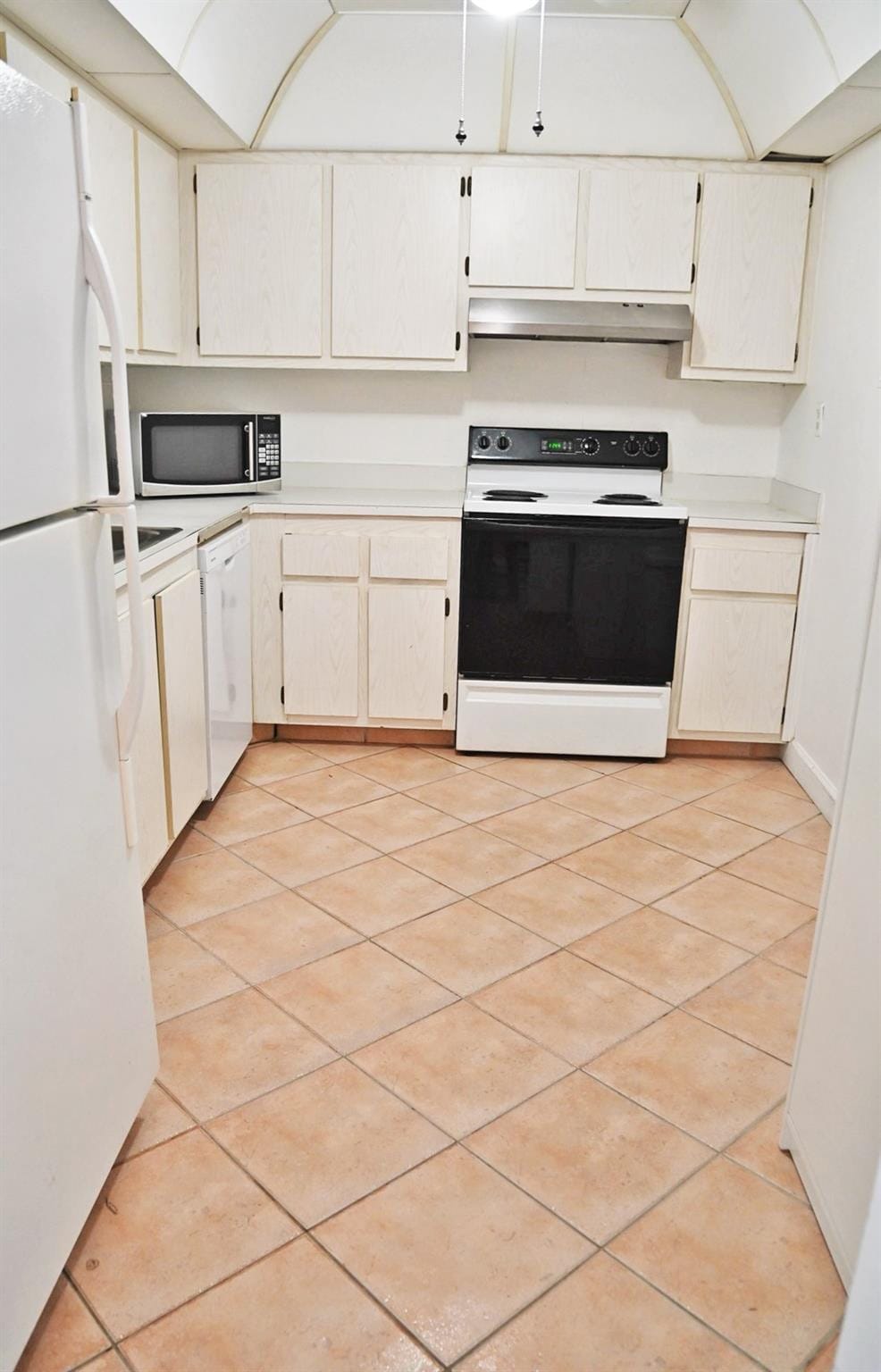 525 N OCEAN Boulevard 923 — photo 7