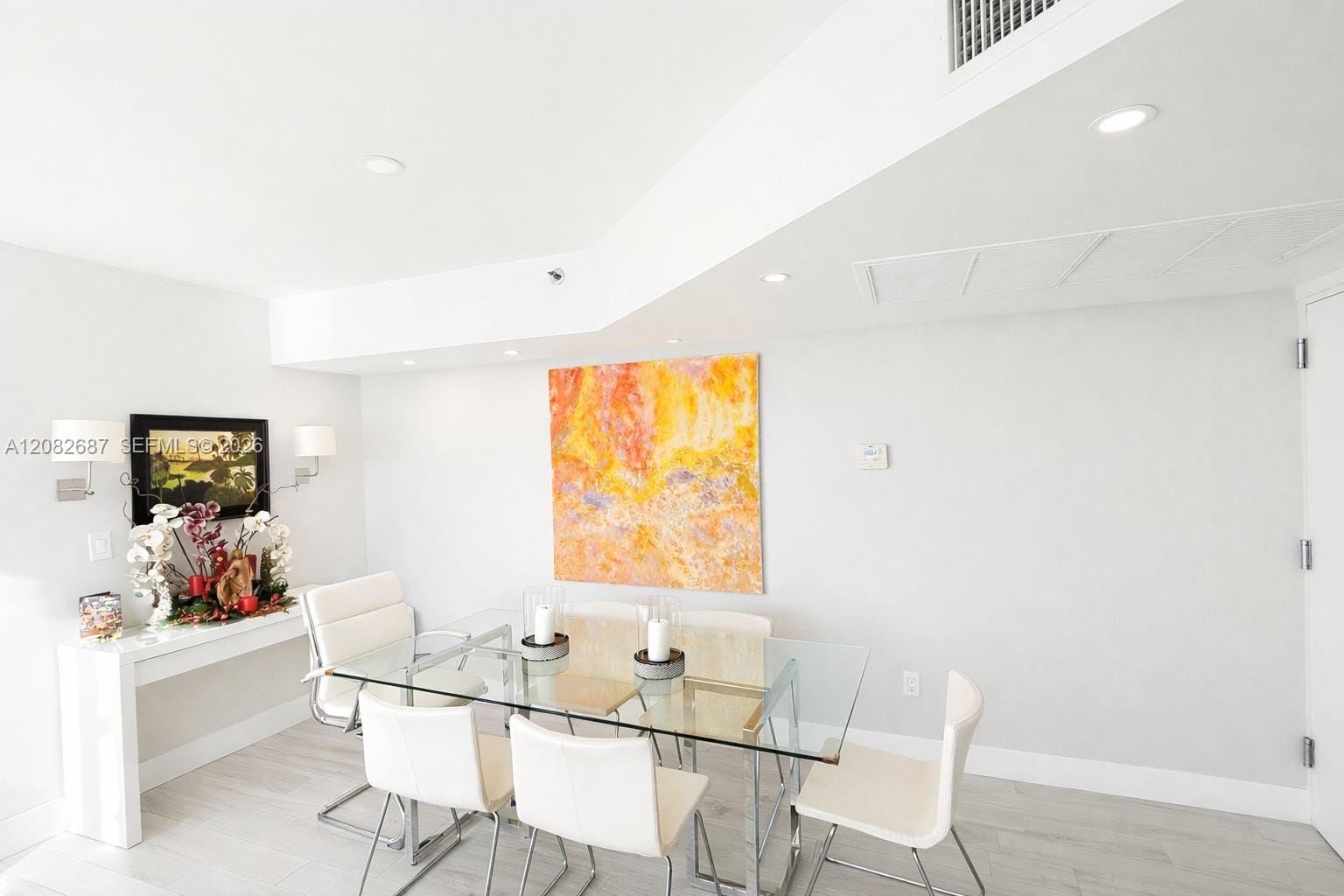 5900 Collins Avenue 1405 — photo 8
