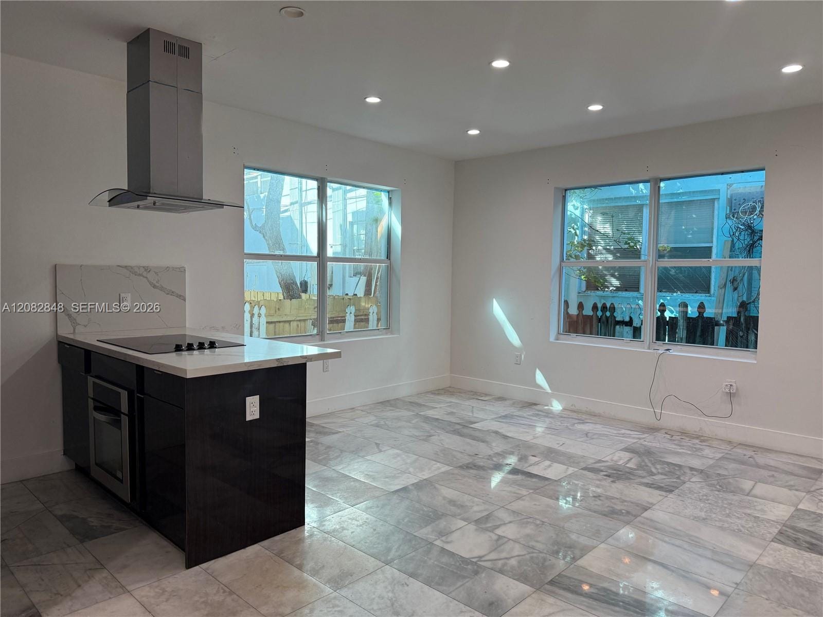 1560 Drexel Avenue 107 — photo 3