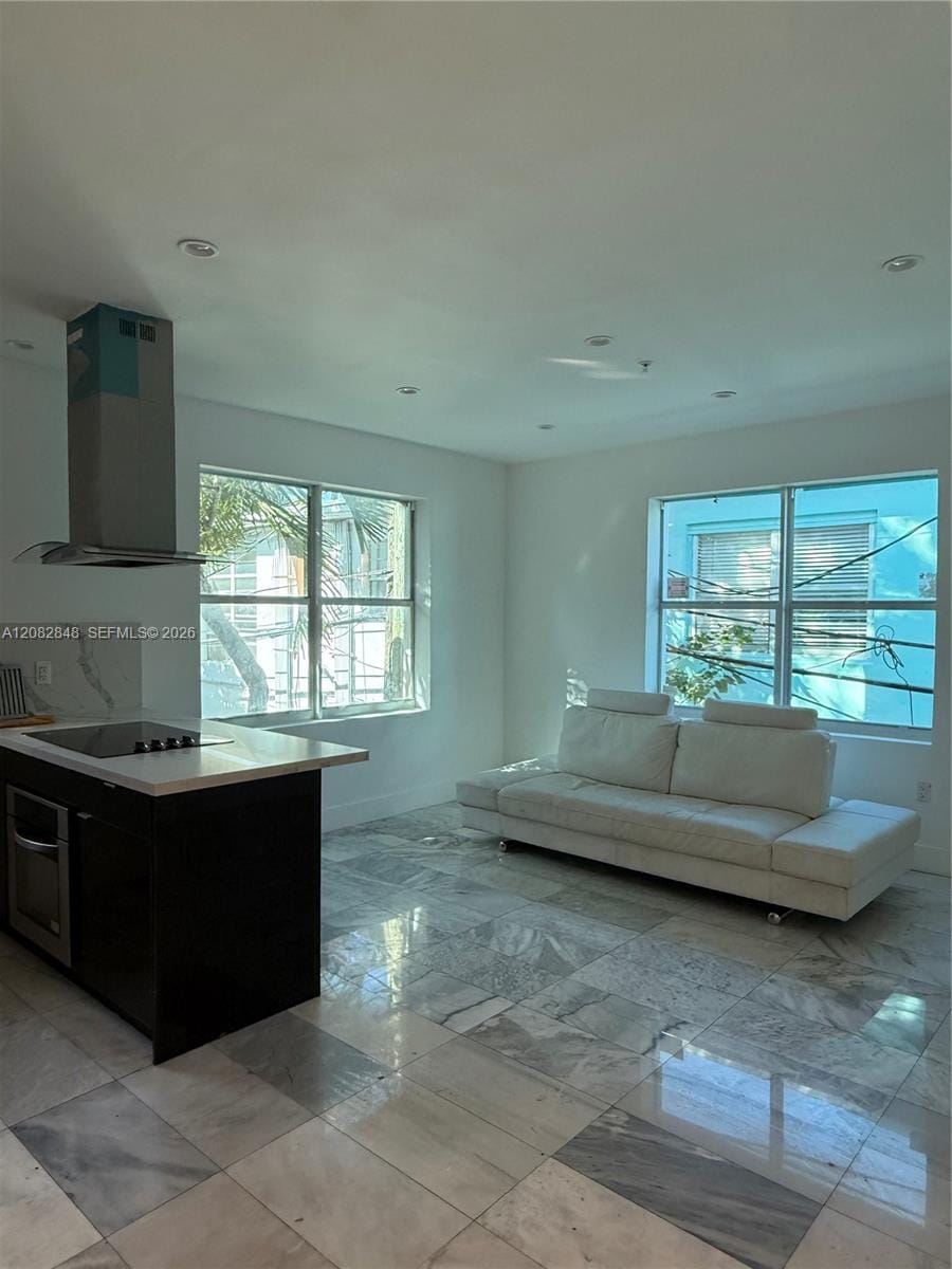 1560 Drexel Avenue 107 — photo 4