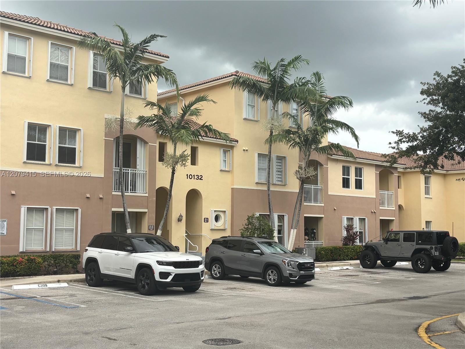 10132 NW 7th Street 102, Miami, FL 33172