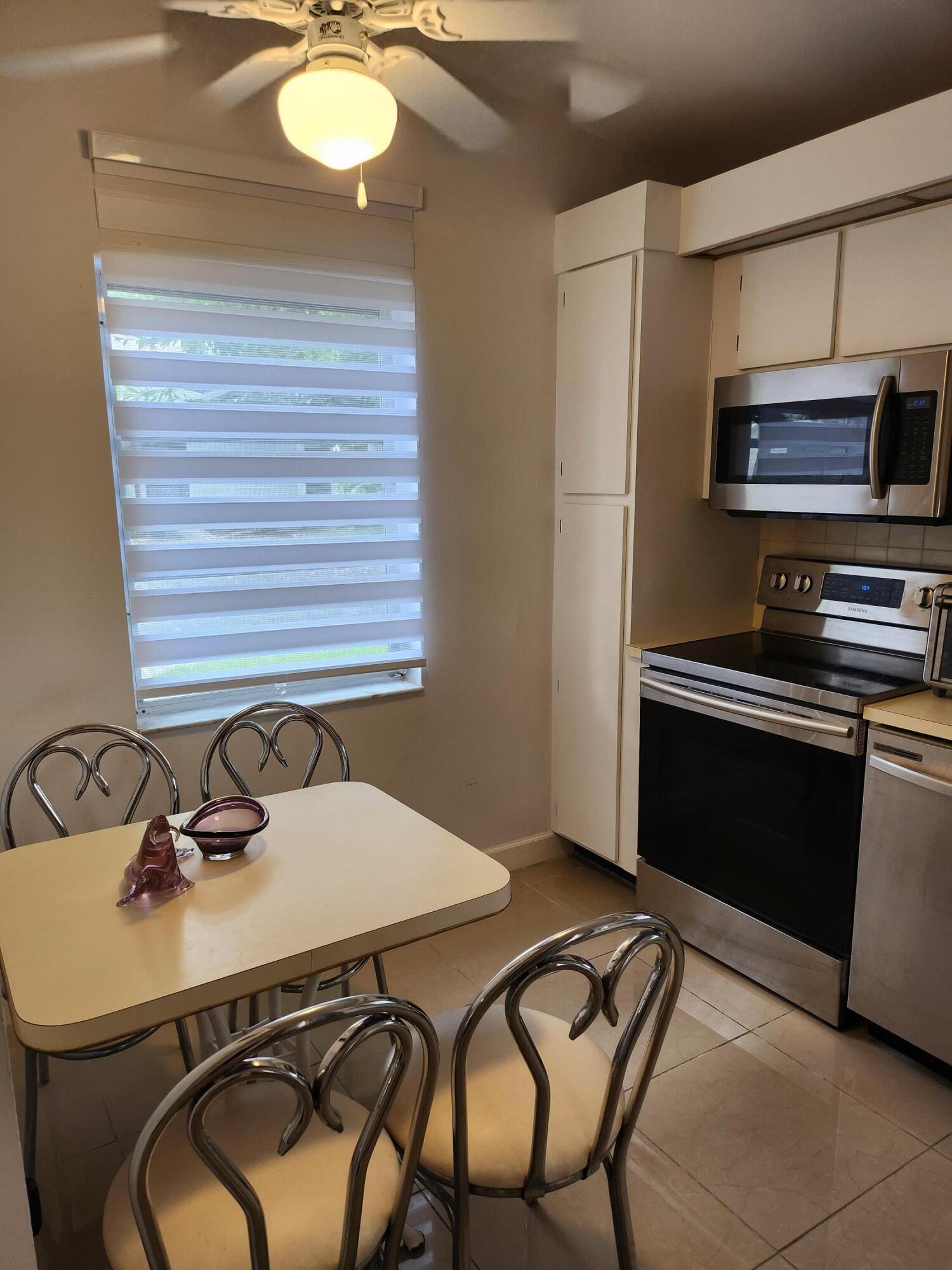 8934 SUNNYWOOD Place — photo 4