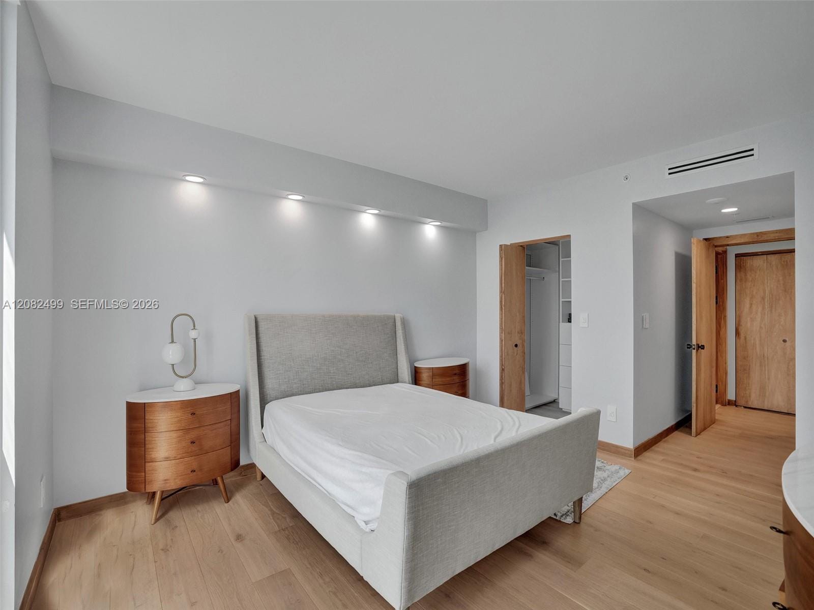 325 S Biscayne Boulevard 1423, Miami, FL 33131 photo 16