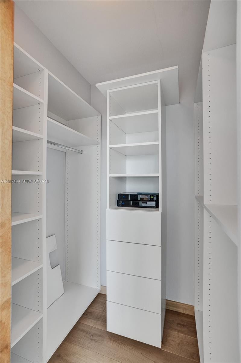325 S Biscayne Boulevard 1423, Miami, FL 33131 photo 17