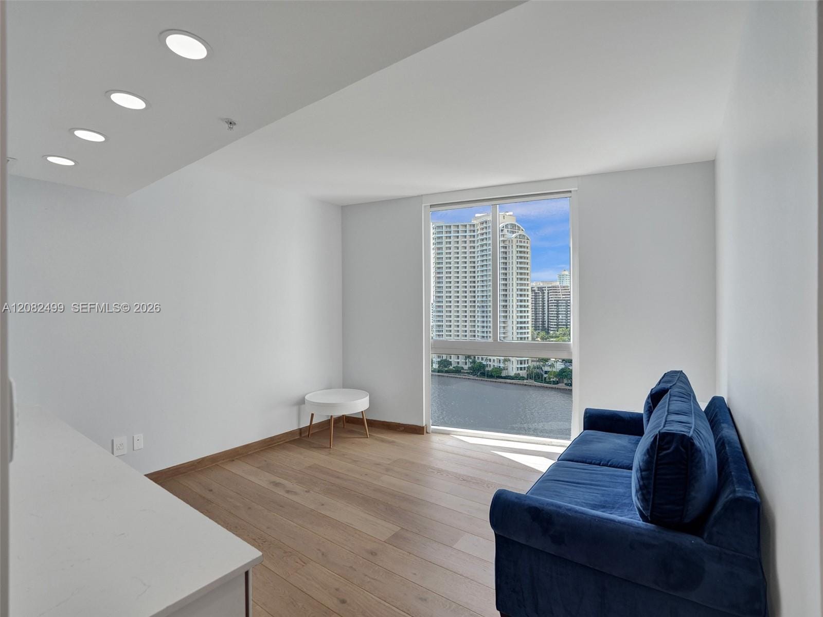 325 S Biscayne Boulevard 1423, Miami, FL 33131 photo 18