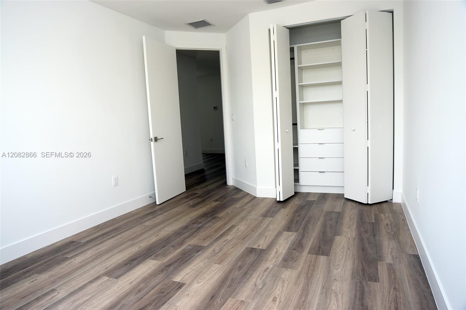 4218 NE 7th Terrace 4 — photo 10