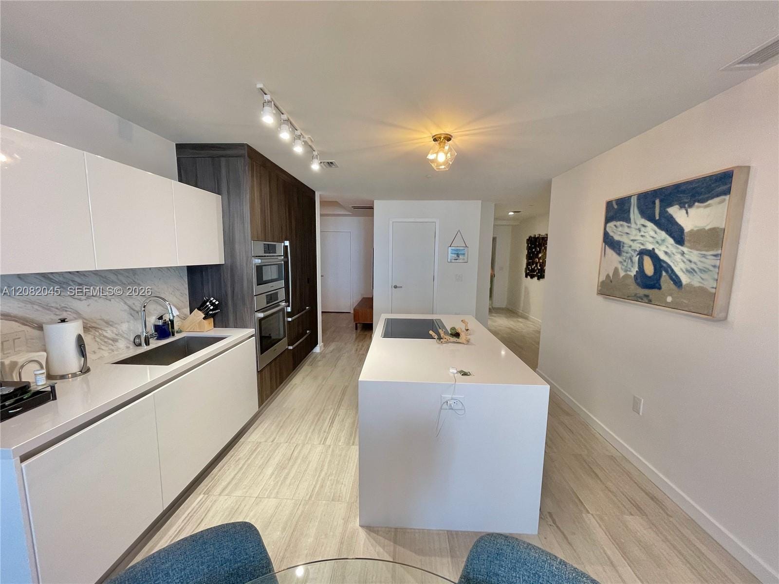 851 NE 1st Avenue 2605, Miami, FL 33132 photo 28