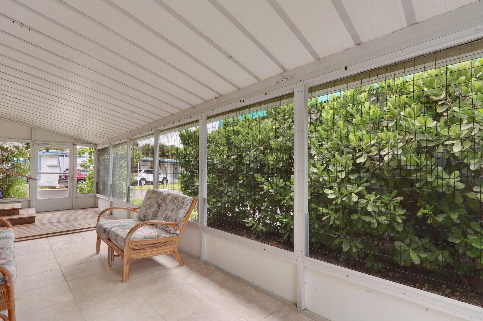 4752 NE BLUE HERON Lane, Jensen Beach, FL 34957 photo 5