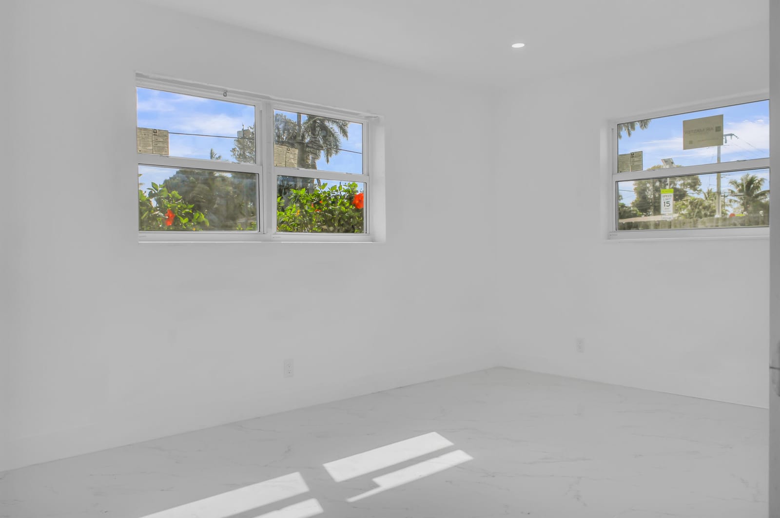 915 SW 3RD Street, Boynton Beach, FL 33435 photo 10