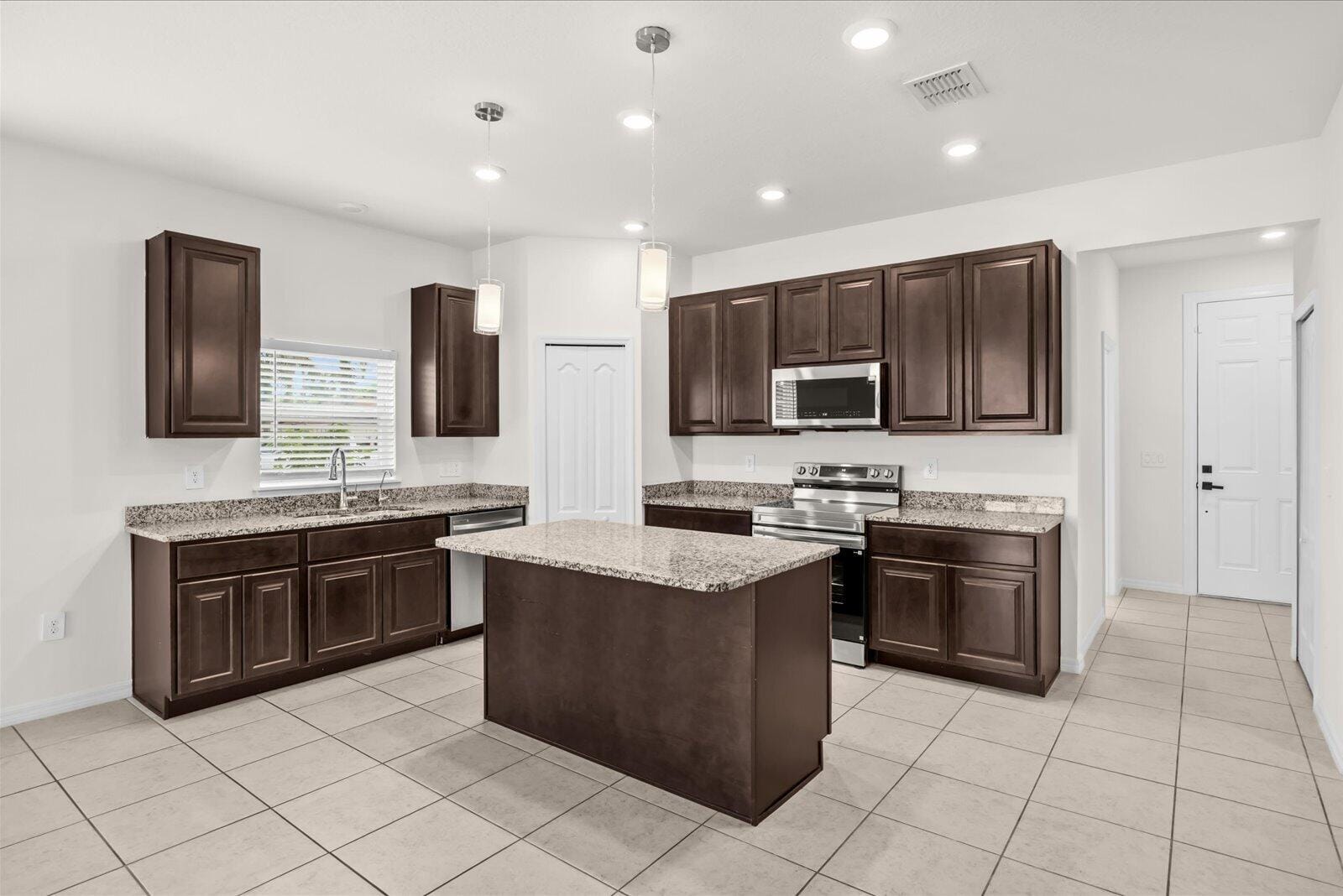 3232 SE Quay Street — photo 11