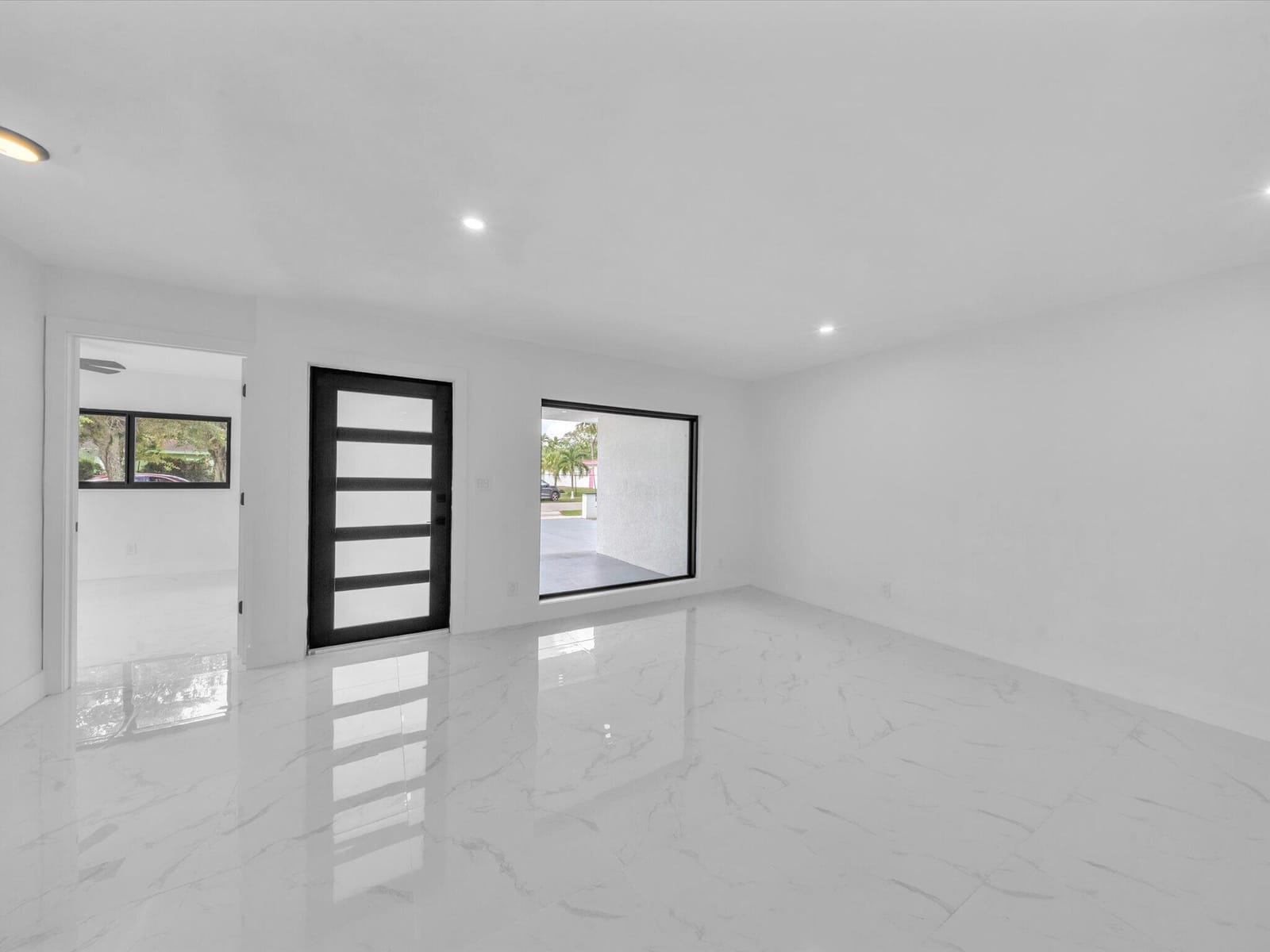 4531 SW 20th Street — photo 1