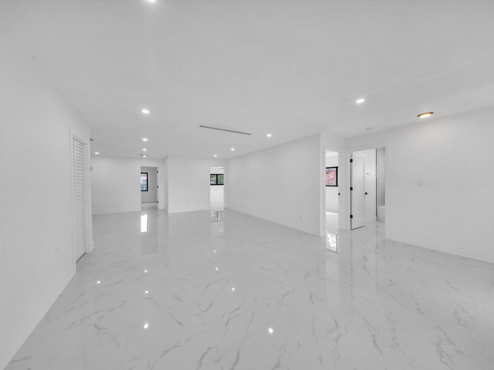 4531 SW 20th Street — photo 11