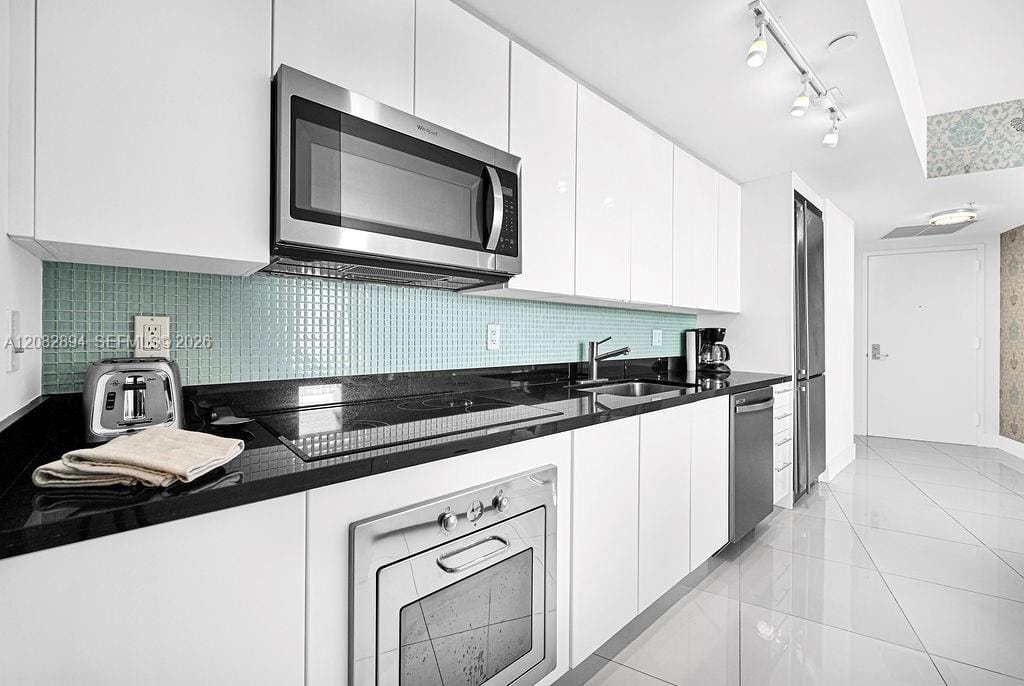92 SW 3rd Street 4806, Miami, FL 33130 photo 13