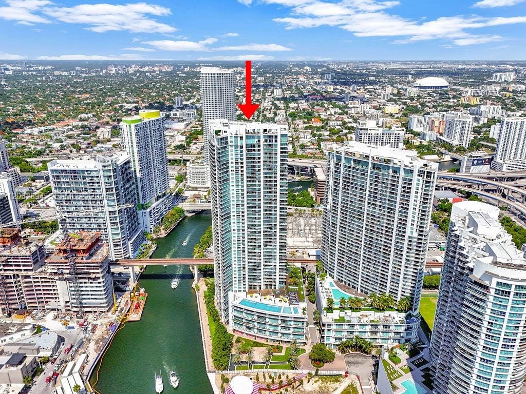 92 SW 3rd Street 4806, Miami, FL 33130