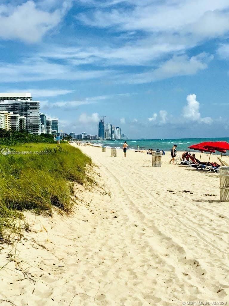9195 Collins Avenue 414 — photo 10