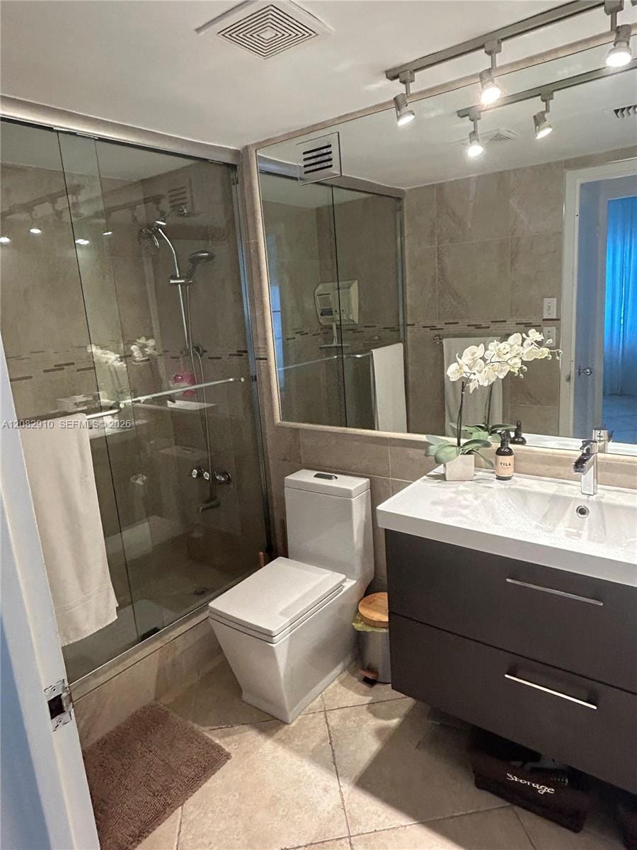 9195 Collins Avenue 414 — photo 7