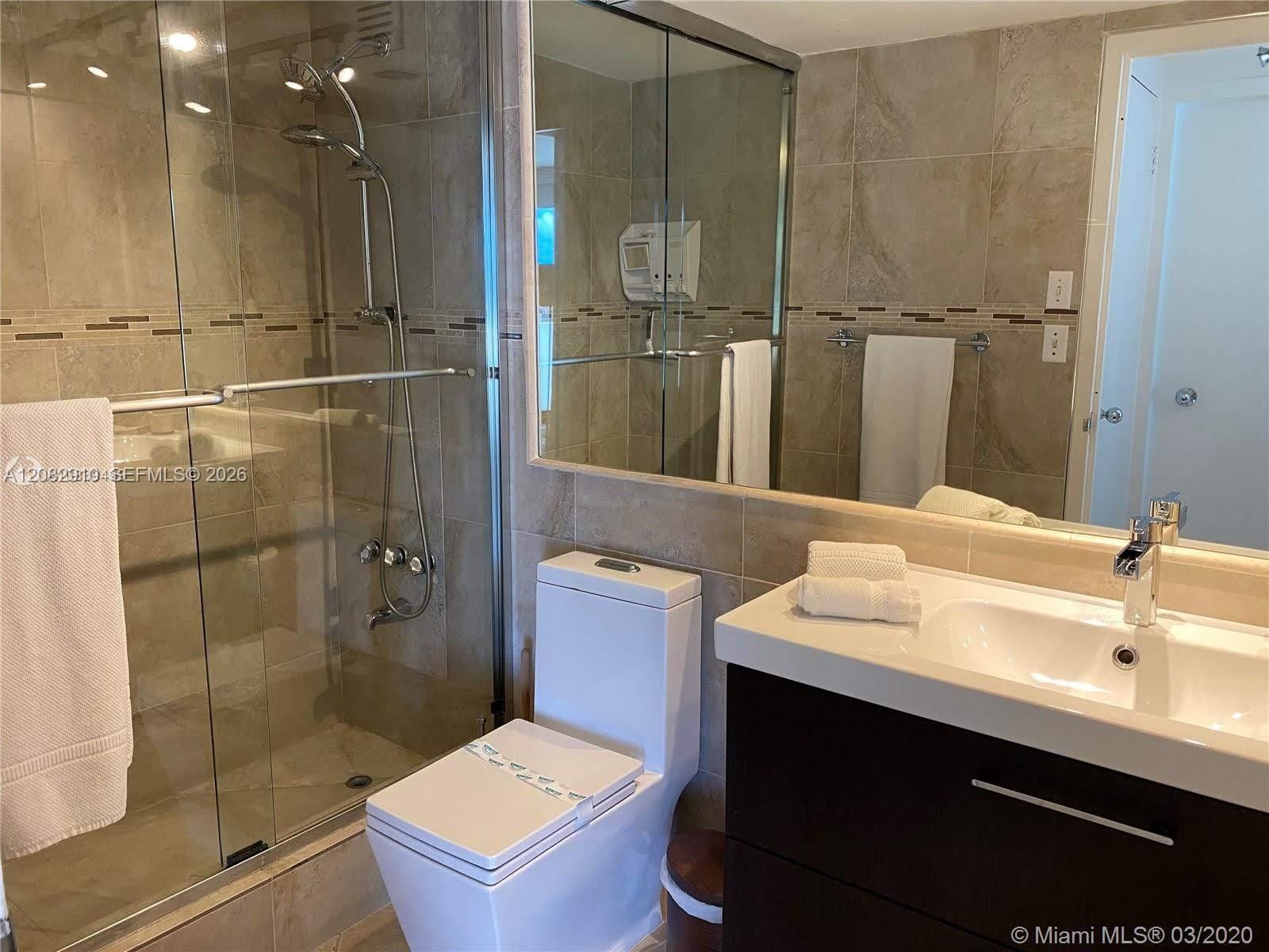 9195 Collins Avenue 414 — photo 9