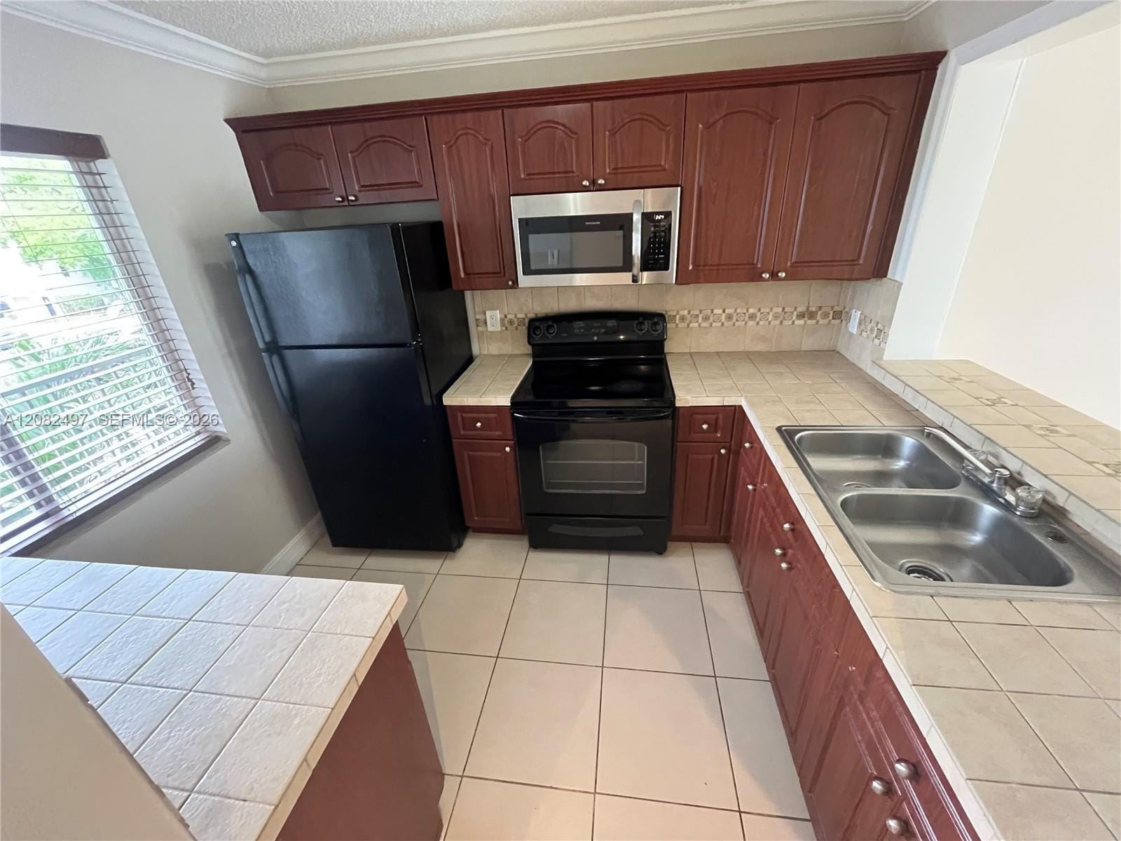 8560 N Sherman Circle 308 — photo 3