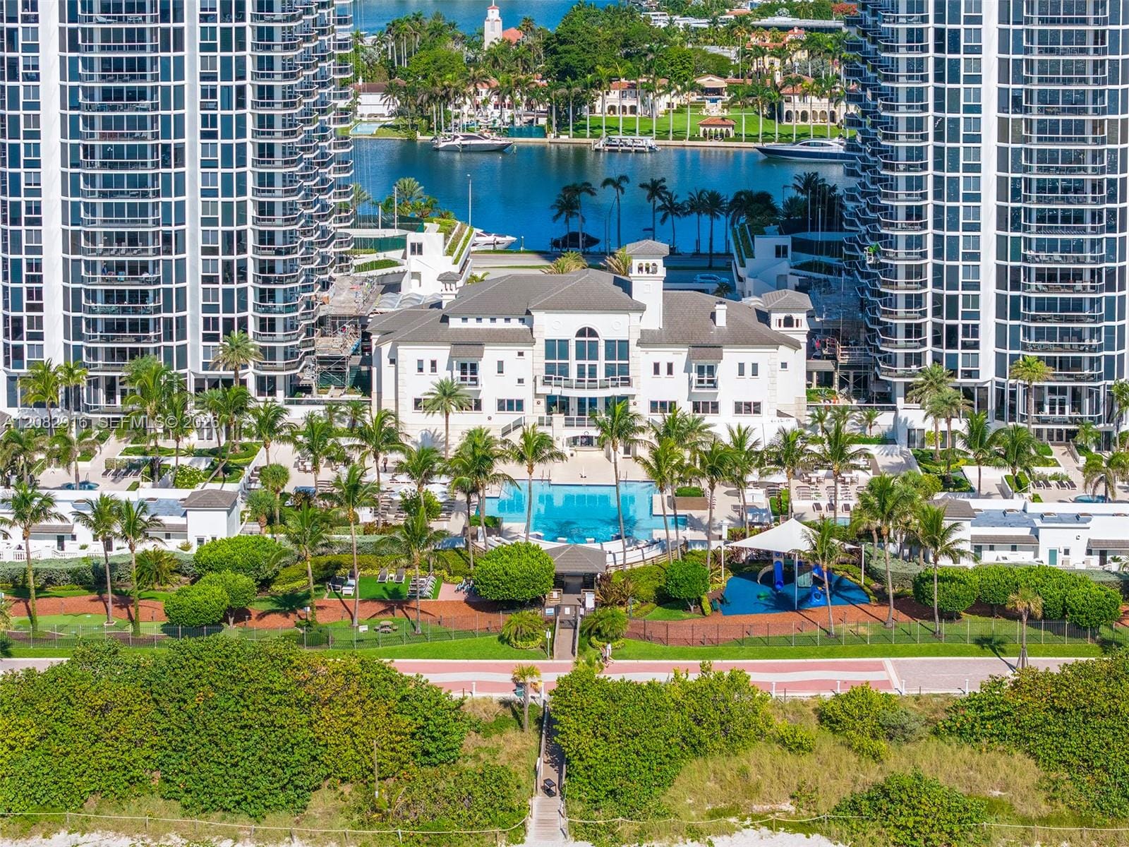 4779 Collins Avenue 1805 — photo 4
