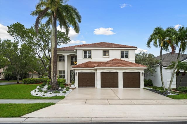 890 HAWTHORN Terrace, Weston, FL 33327
