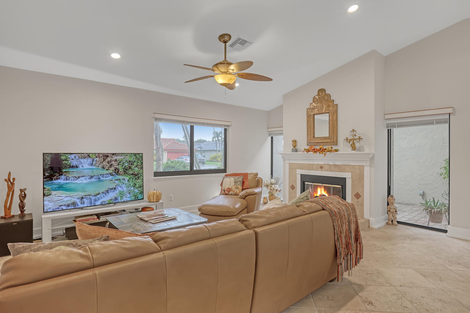 2156 AMESBURY Circle — photo 12