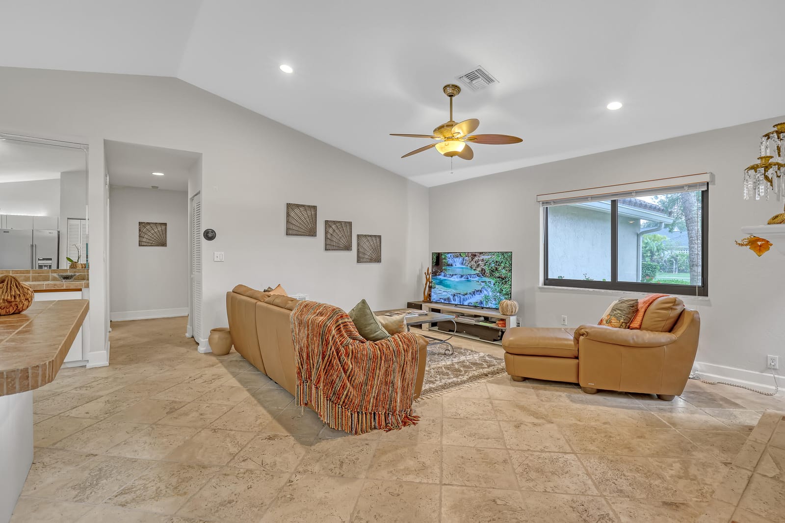 2156 AMESBURY Circle — photo 10