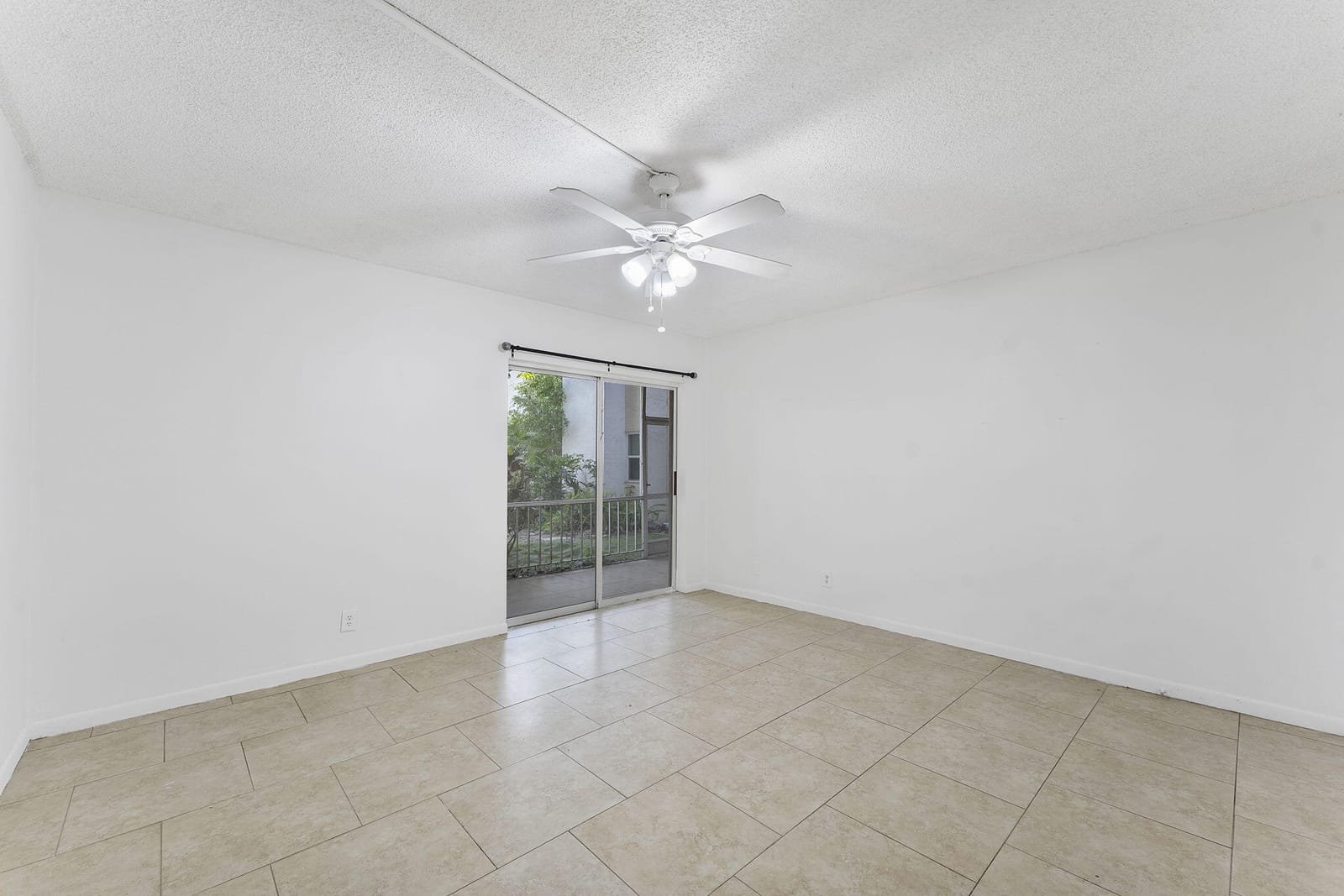 632 NW 13th Street 16 — photo 10