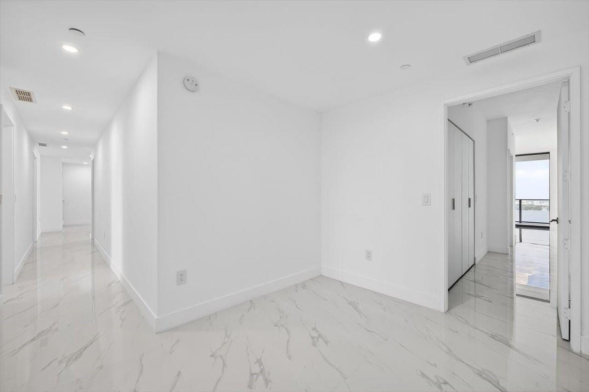 700 NE 24th Street 5202, Miami, FL 33137 photo 18