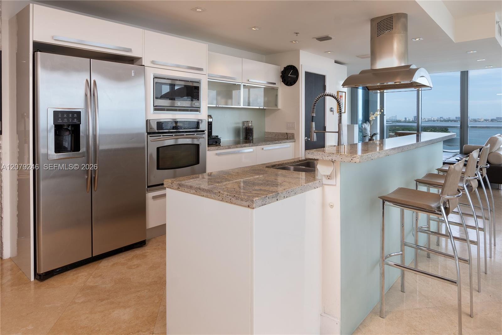 601 NE 36th Street 1412, Miami, FL 33137 photo 5
