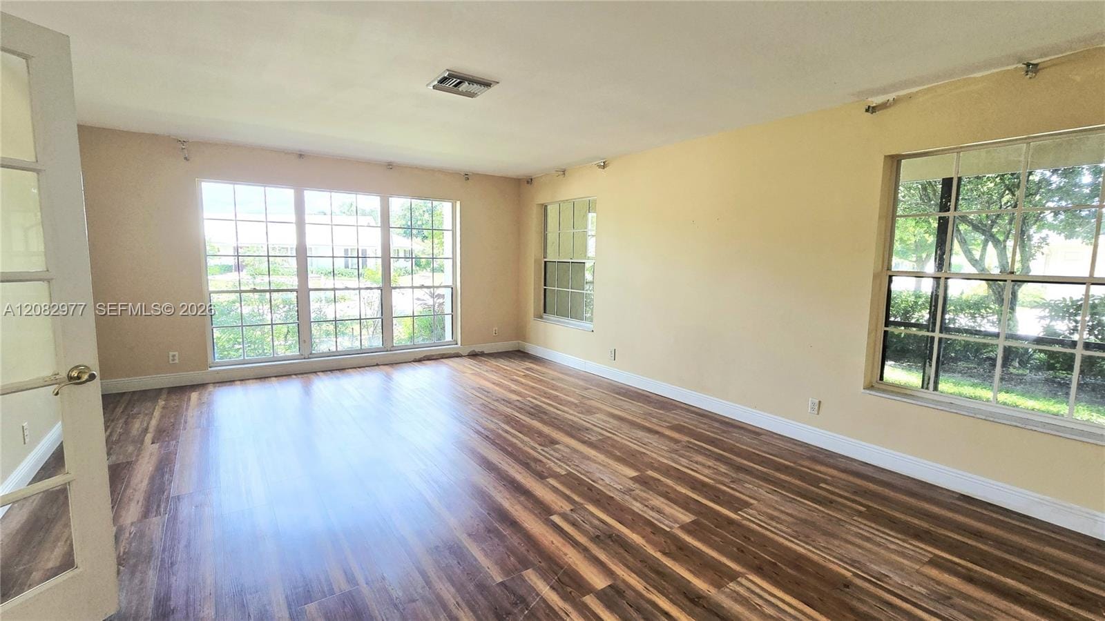 12724 Westport Circle — photo 4