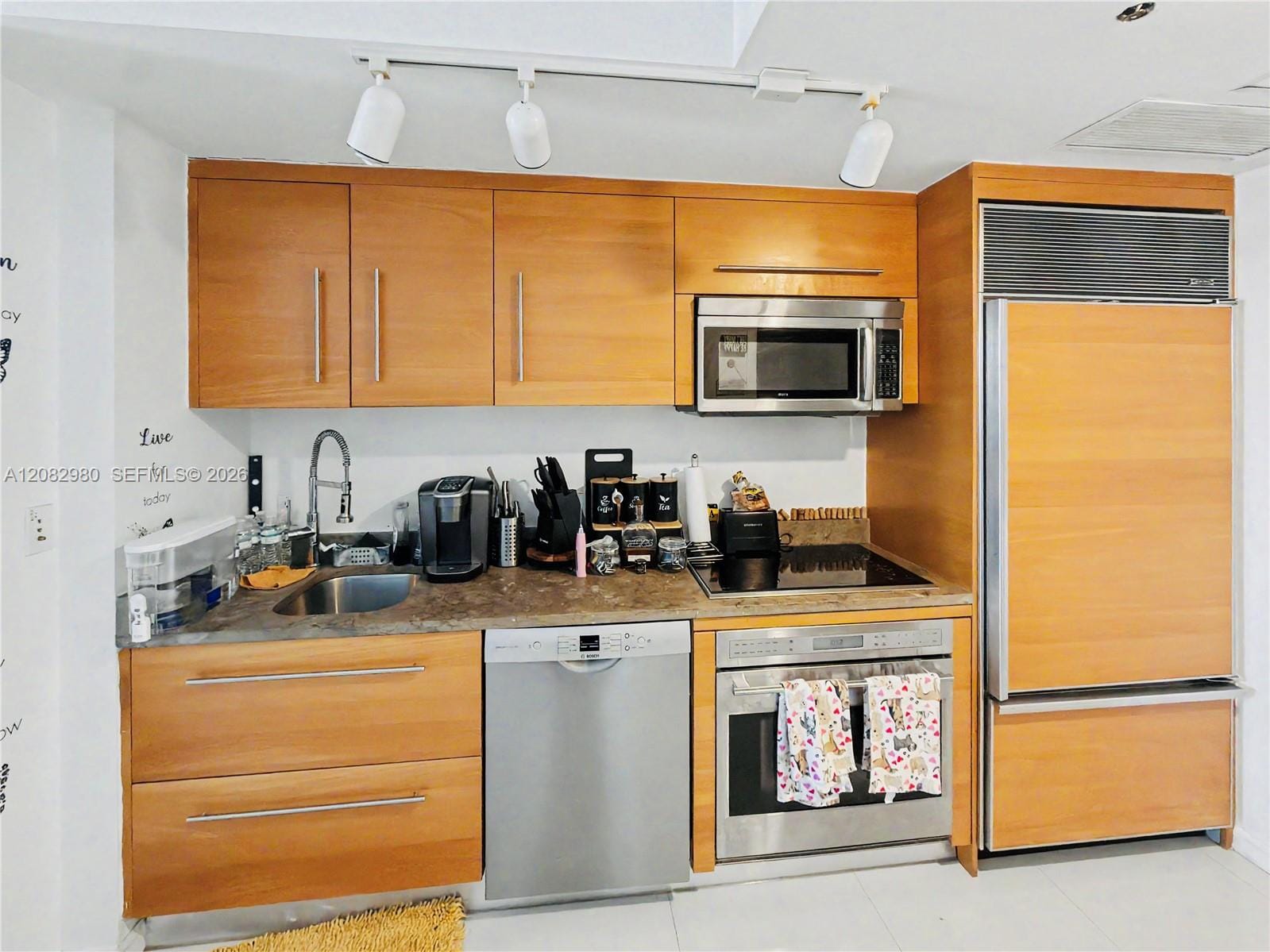475 Brickell Avenue 4610, Miami, FL 33131 photo 12