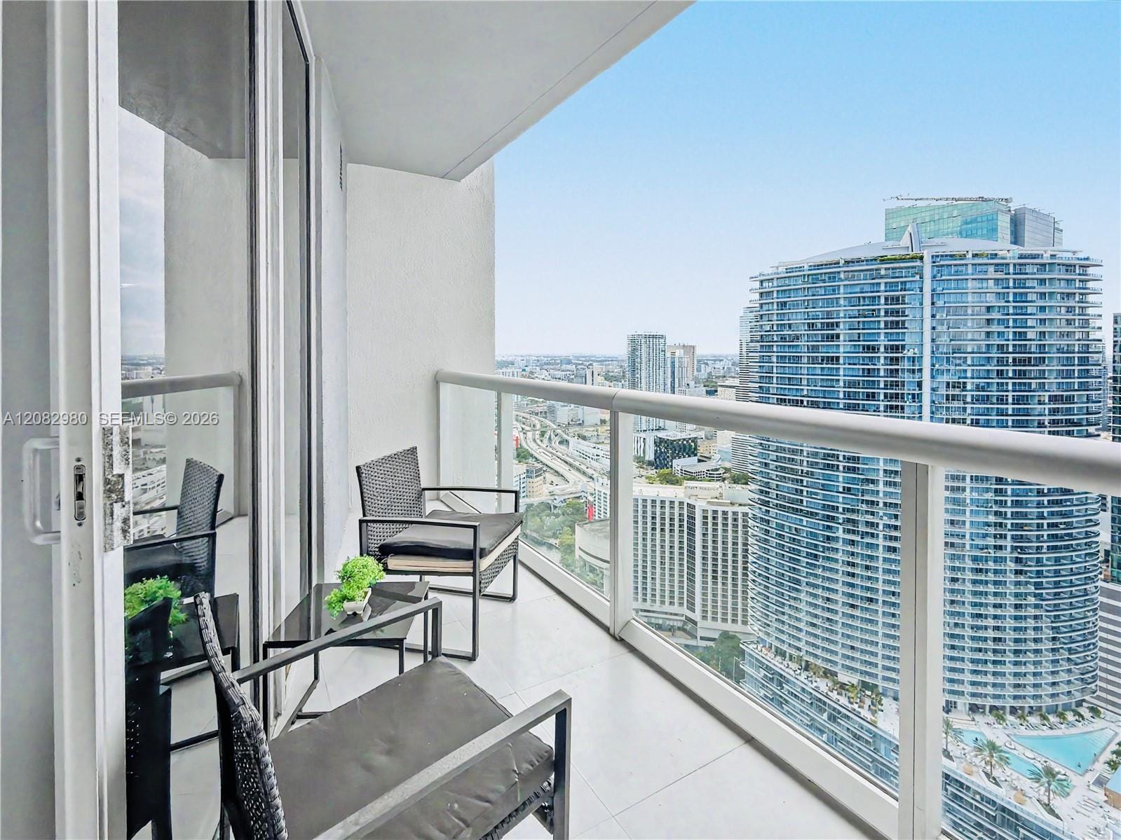 475 Brickell Avenue 4610, Miami, FL 33131 photo 9