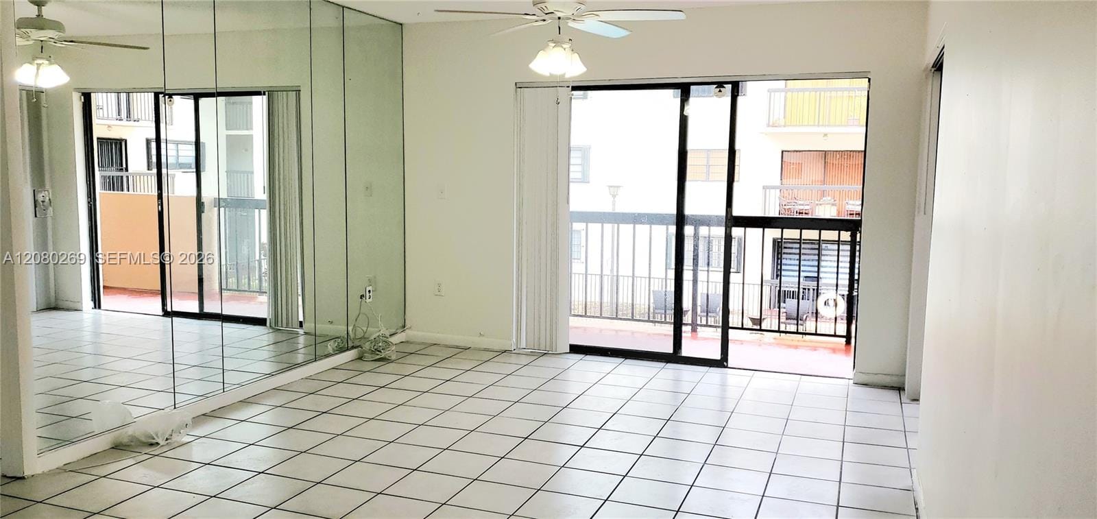 995 SW 84th Avenue 218, Miami, FL 33144