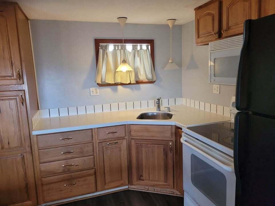8364 SE Sandy Lane — photo 8