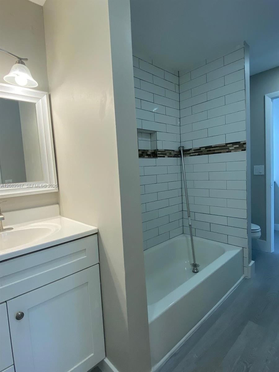1257 SW 46th Avenue 1812 — photo 10