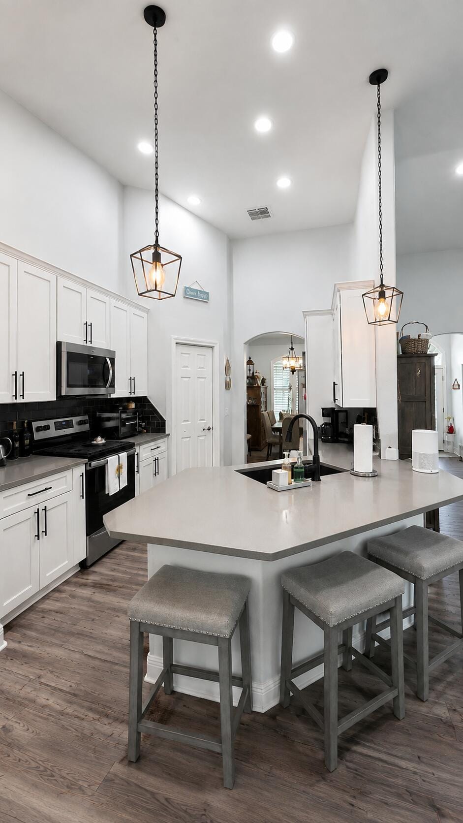 5422 COLUMBUS Boulevard, Sebring, FL 33872 photo 6