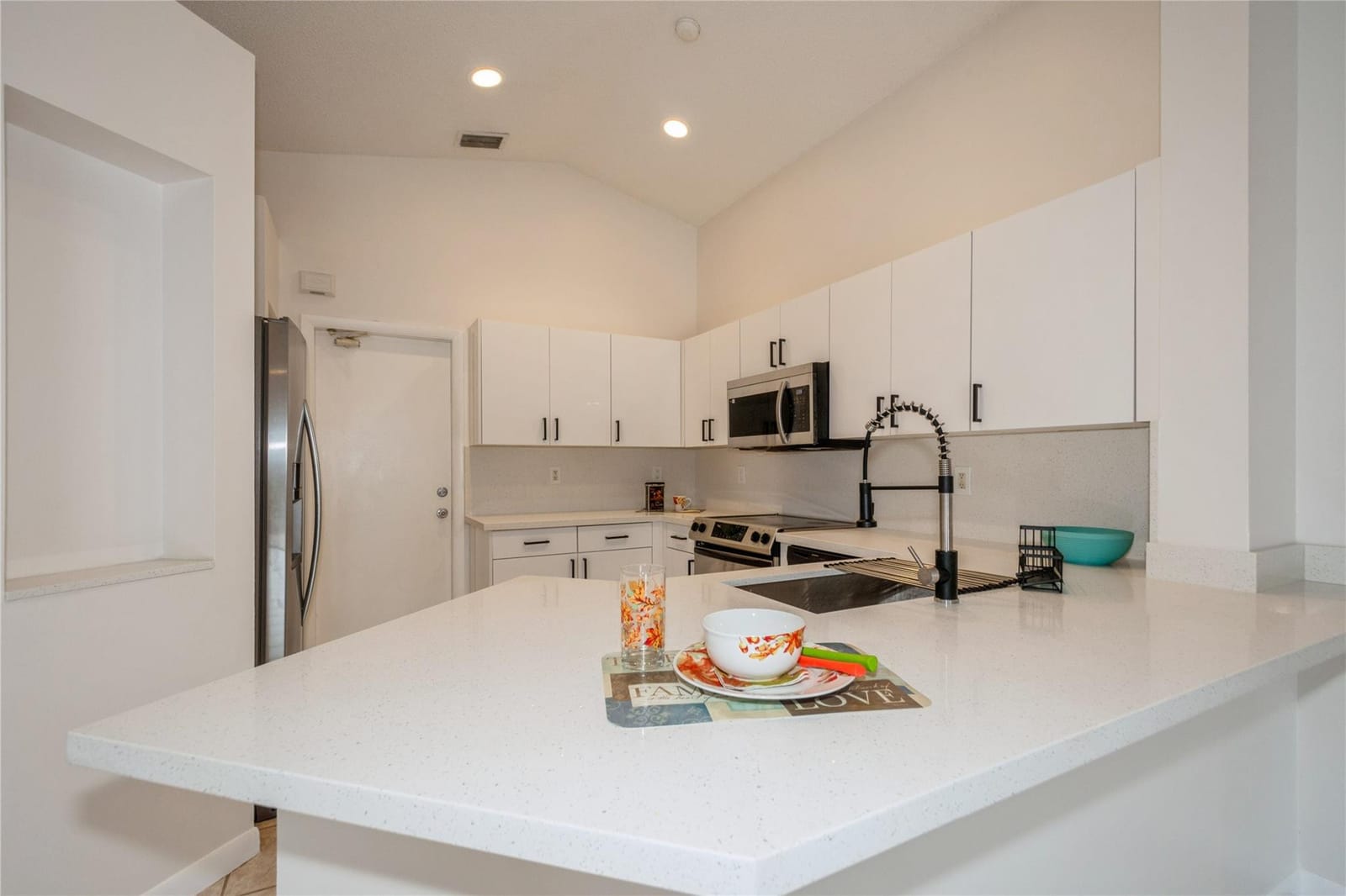 4367 DOGWOOD Circle — photo 9