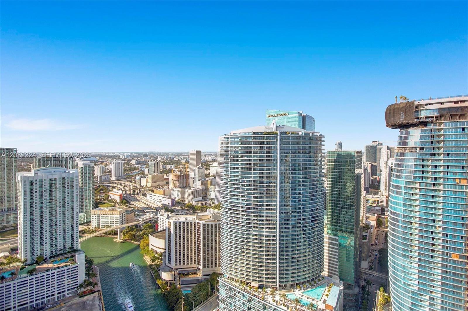 475 Brickell Avenue 5010, Miami, FL 33131 photo 1