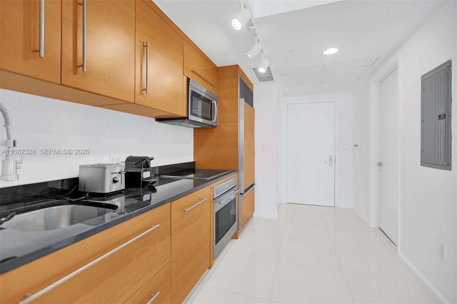475 Brickell Avenue 5010, Miami, FL 33131 photo 16