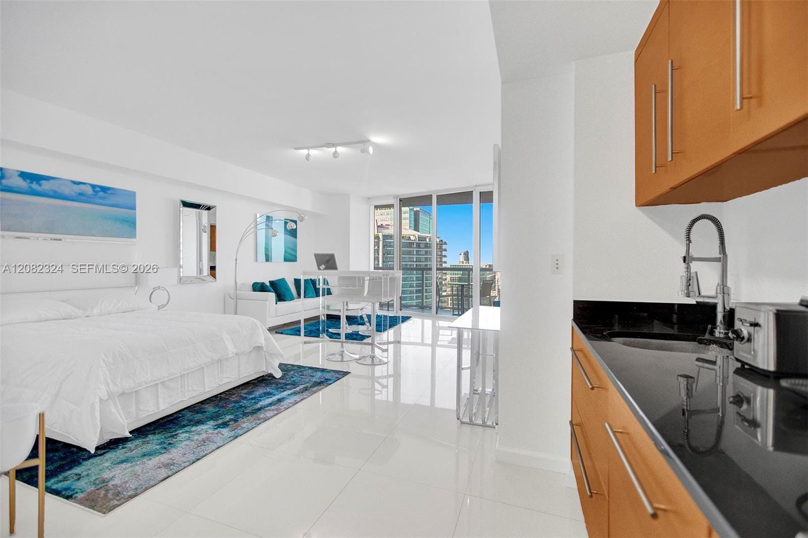 475 Brickell Avenue 5010, Miami, FL 33131 photo 6